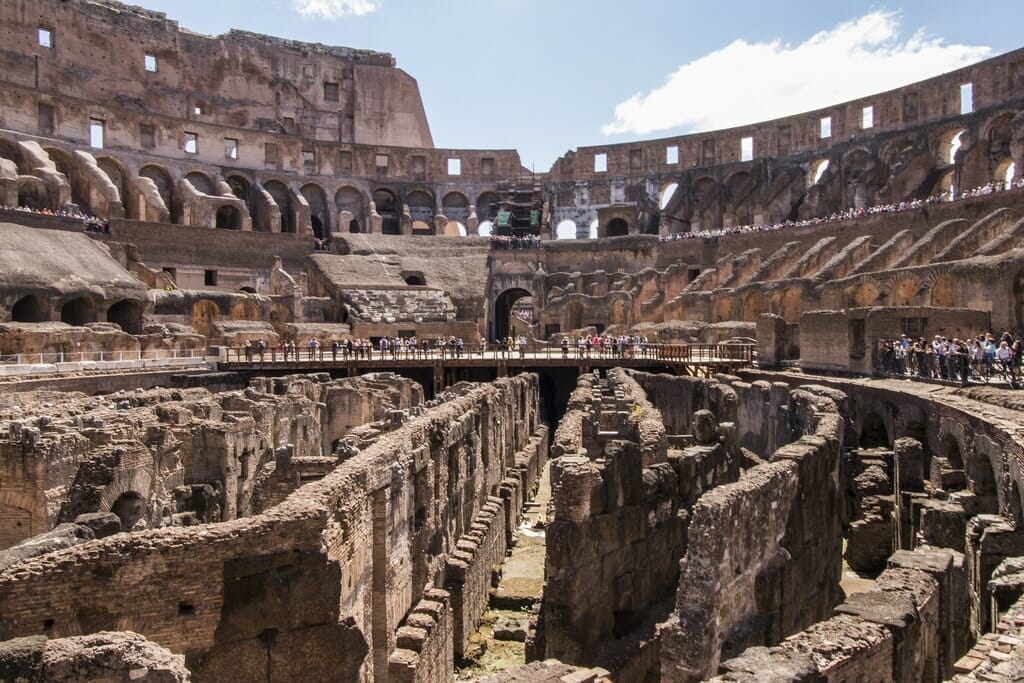 visiter colisee rome vue interieure