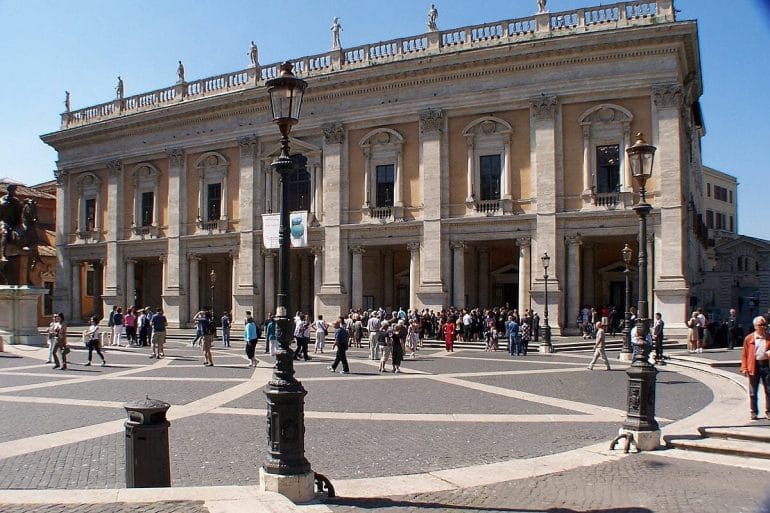 musee capitole rome facade palais neuf