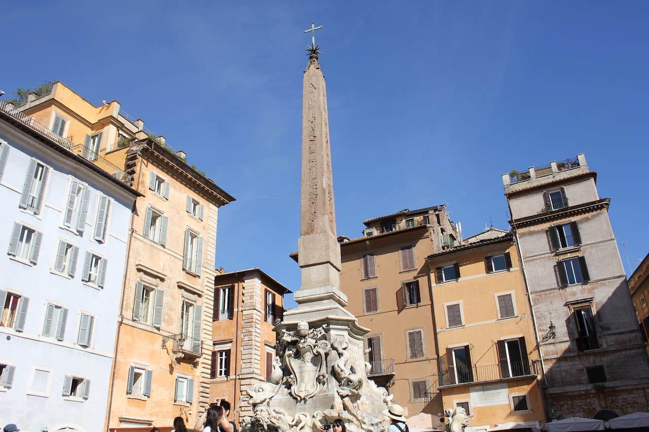 Piazza_della_Rotonda place de la rotonde rome