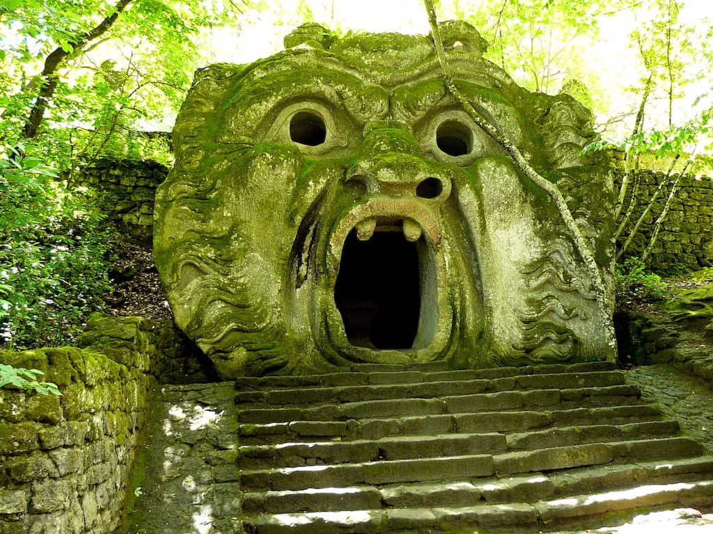 les jardins de bomarzo italie