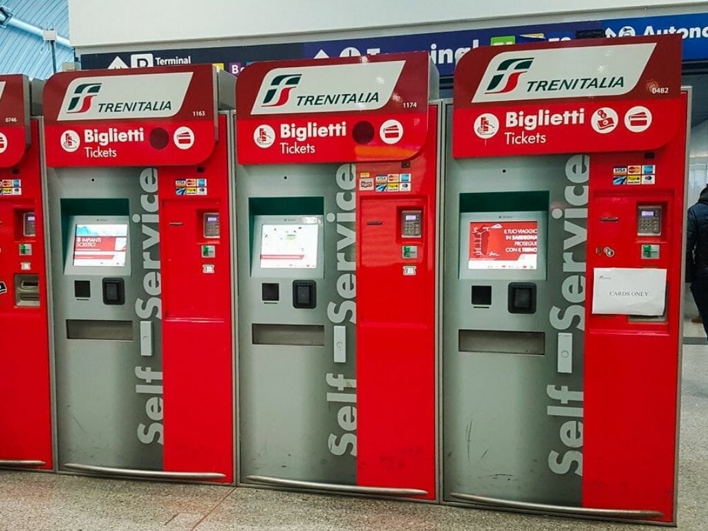 Bornes billets Trenitalia