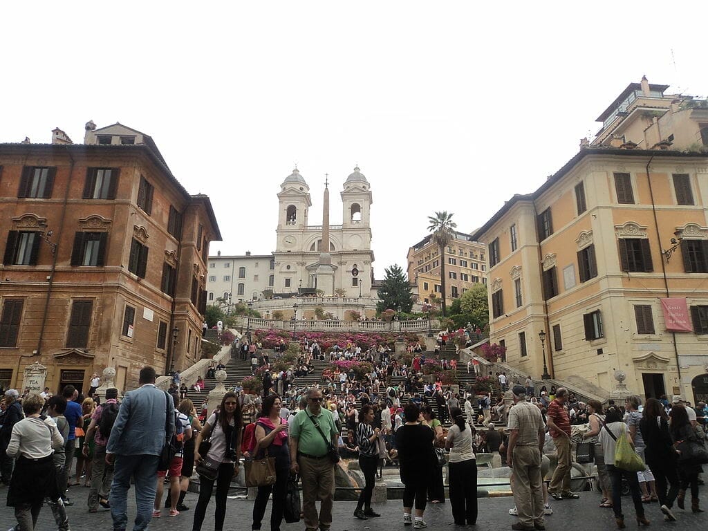 quartier monti rome escaliers