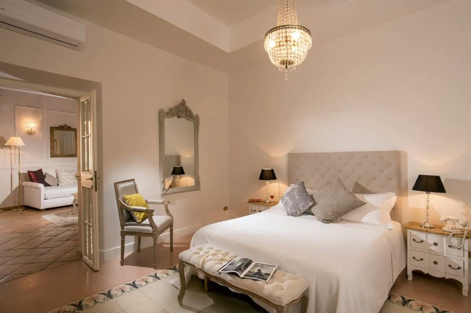 hotel airbnb loger trev ab eterno