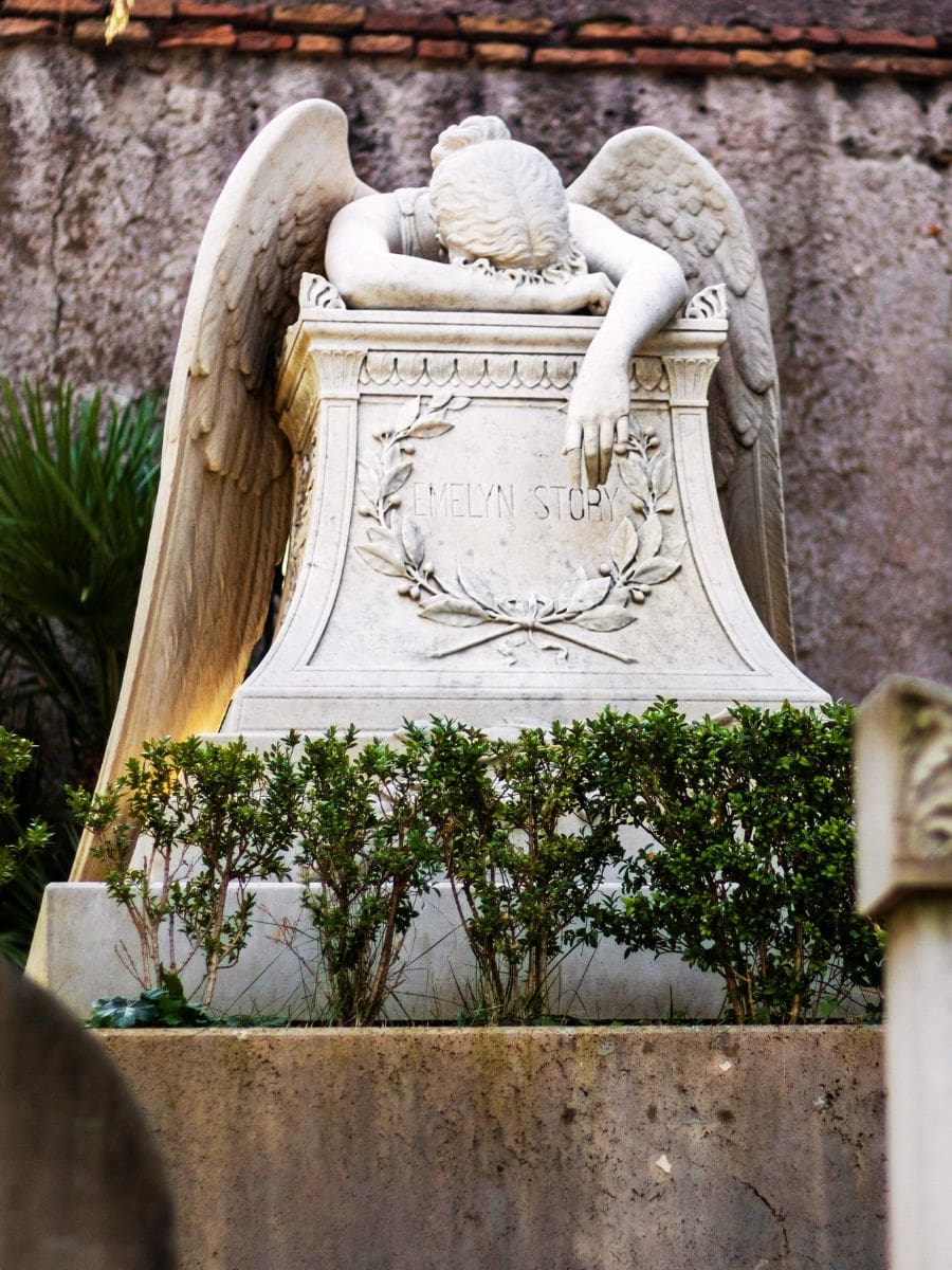 Le cimetière protestant de Rome